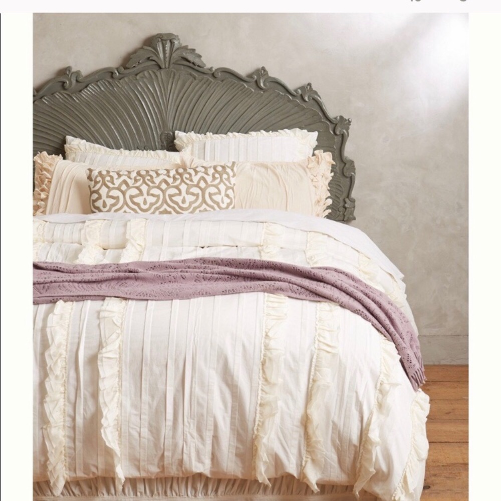 Anthropologie tiered ruffle duvet